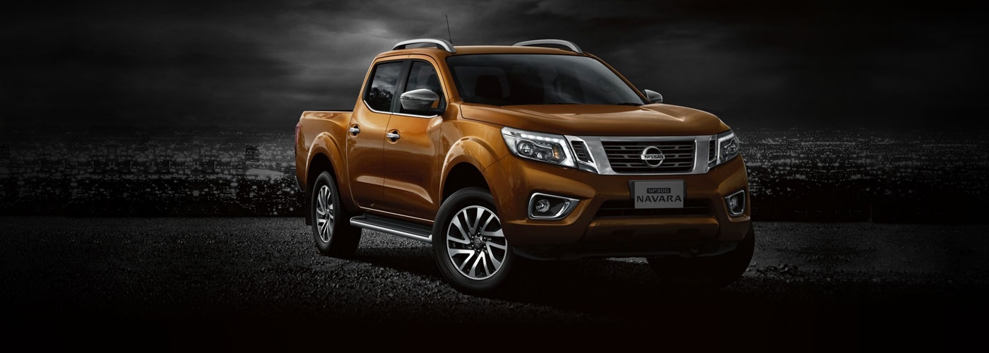 2020 Nissan Navara exterior front