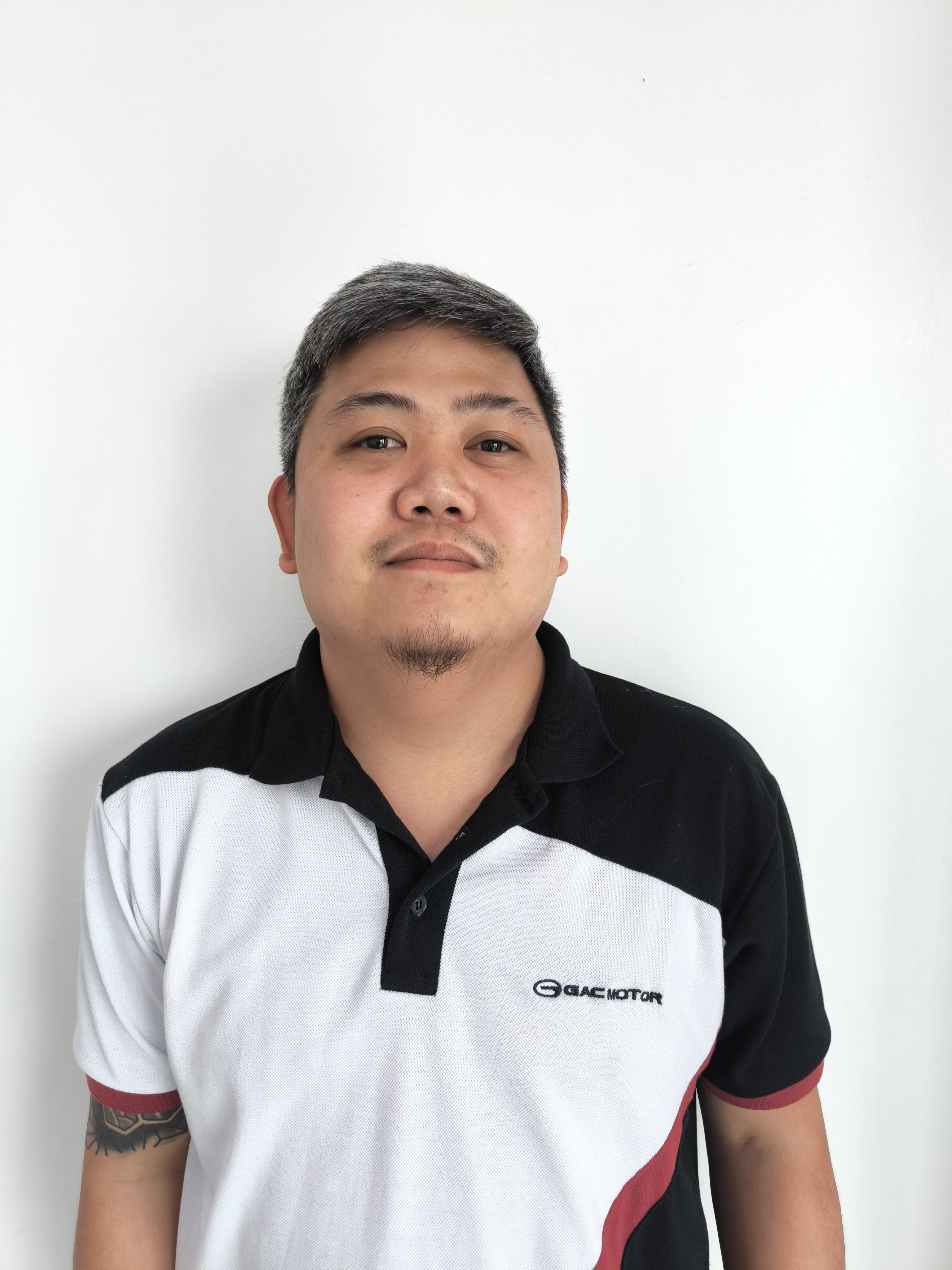 Lance Lindly Gelloagan