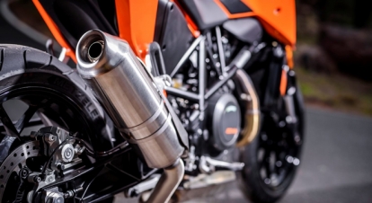 KTM 690 Duke R ABS 2025, Philippines Price, Specs Promos MotoDeal