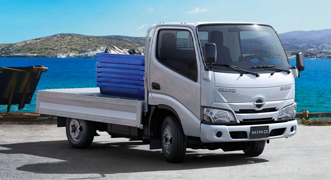 Hino 200 Series 315