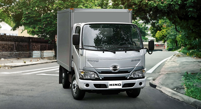 Hino 200 Series 415