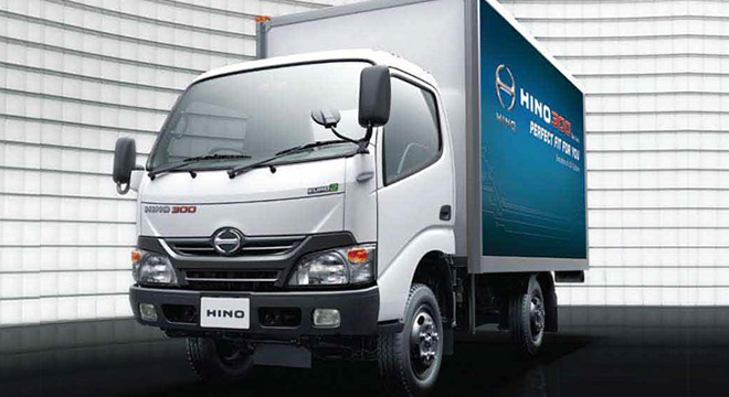 Hino 300 Series XZU600L Aluminium Van
