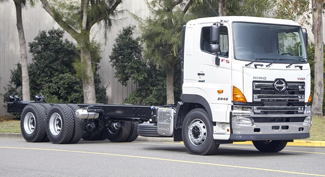 Hino 700 Series FS1 Cargo Truck 10 Wheeler
