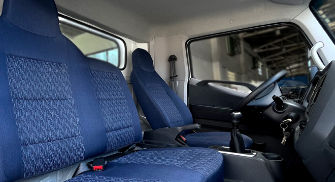 Hyundai HD45 GT Shuttle MPV Interior
