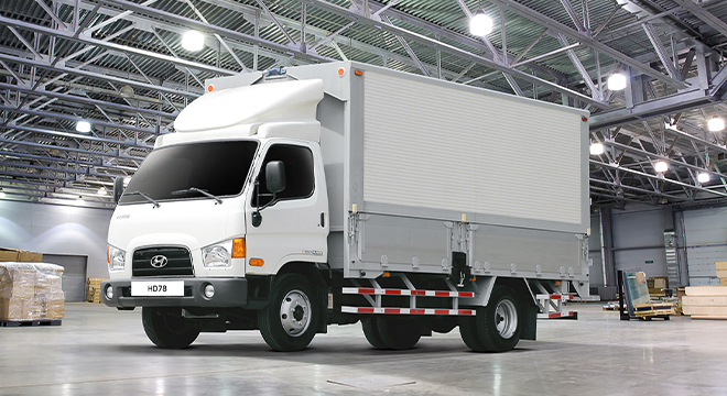 Hyundai HD78 Winged Van