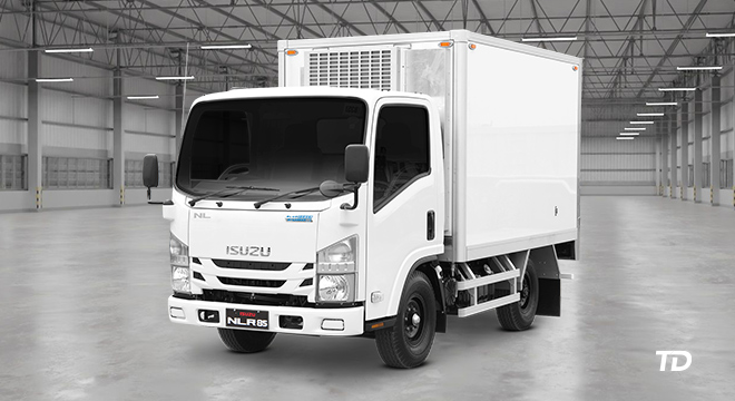 Isuzu N-Series NLR85 E Cargo 10 ft
