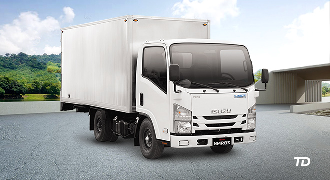 Isuzu NMR85 HS Smoother