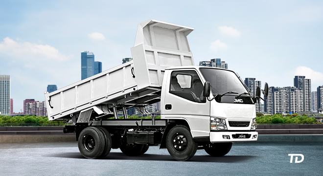 JMC JMK6 Cargo 10.5 ft