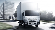 FUSO Canter FE73 Cargo 14 ft