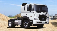 Hyundai HD450 Tractor Head 6 Wheeler