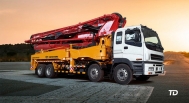 Isuzu C-Series CYH52 W Concrete Pump 12 Wheeler