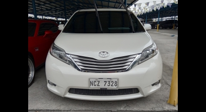 toyota sienna 2019 limited price