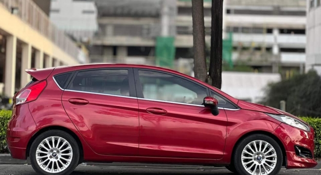 2016 Ford Fiesta Sport Ecoboost AT