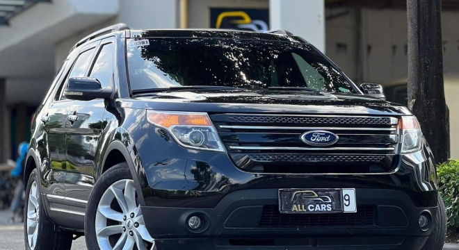 2012 Ford Explorer Limited 3.5L 4WD AT