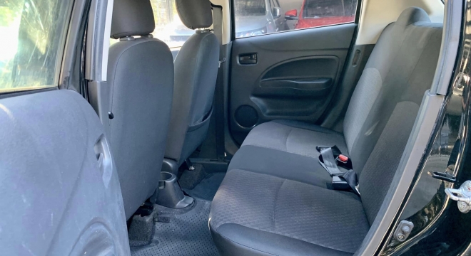 2016 Mitsubishi Mirage GLX MT