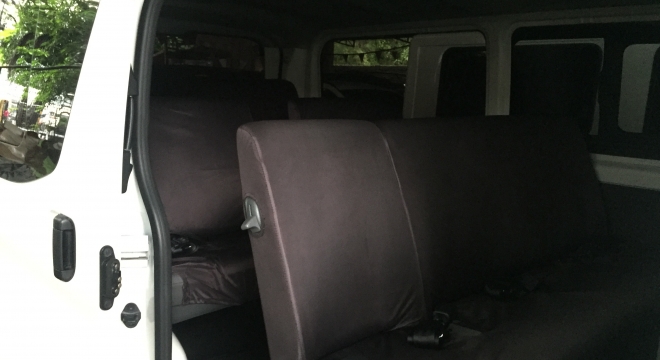 2024 Toyota Hiace Commuter Deluxe 2.4L MT Diesel