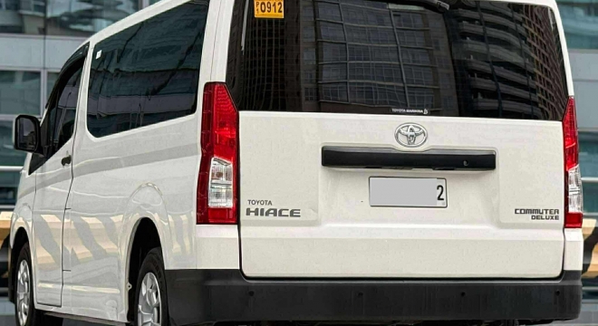 2019 Toyota Hiace 2.8 Commuter Deluxe MT