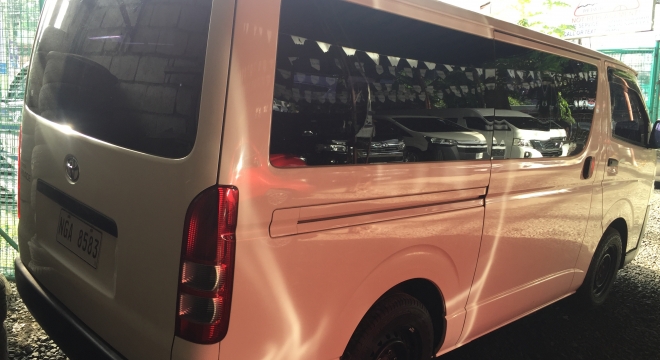 2020 Toyota Hiace Commuter MT Diesel
