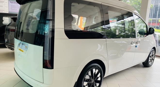 2025 Hyundai Staria Hybrid 1.6L Hi-Roof