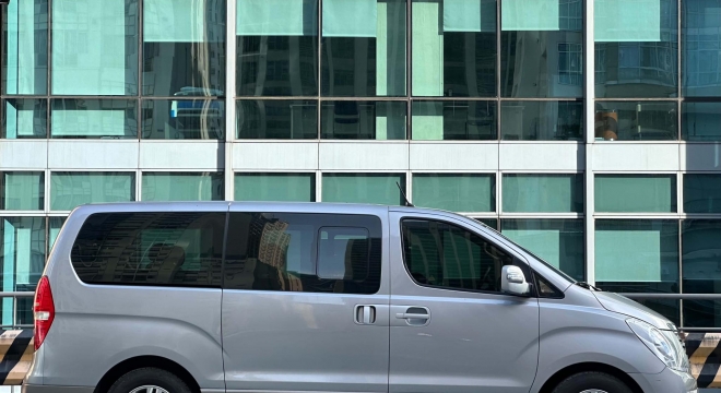 2017 Toyota Innova 2.8 V Diesel AT