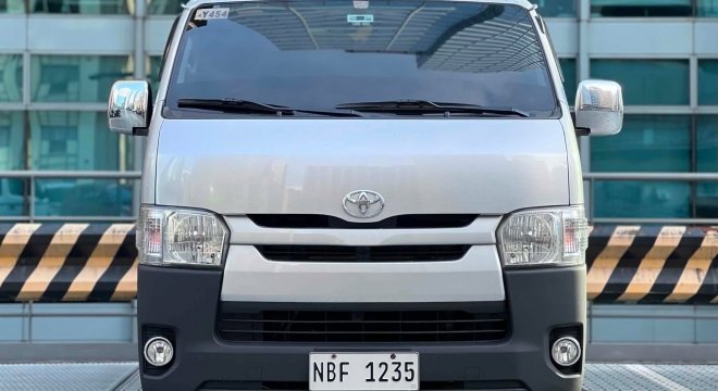 2019 Toyota Hiace 3.0 Commuter MT