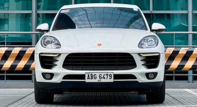 2015 Porsche Macan AT Gasoline
