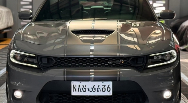 2020 Dodge Charger 6.4L HEMI V8 R/T Scatpack