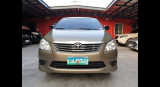 2013 Toyota Innova E Gas AT