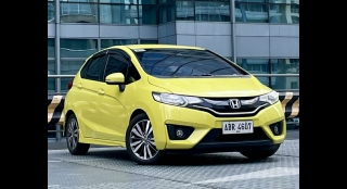 2015 Honda Jazz VX plus AT