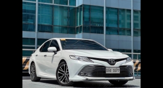 2019 Toyota Camry 2.5 V A/T