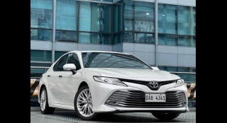 2020 Toyota Camry 2.5 V A/T