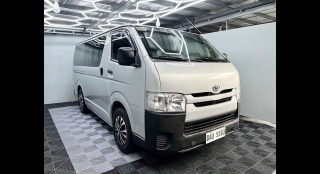 2021 Toyota Hiace Commuter 3.0 MT