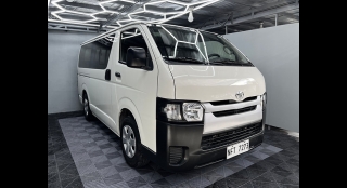 2020 Toyota Hiace Commuter MT Diesel
